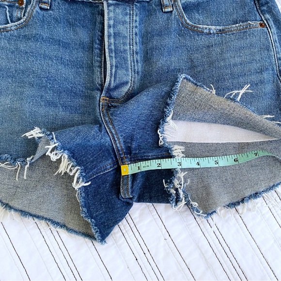 Abercrombie Low Rise Curve Love Cutoff Shorts Button Fly size 28 or 6 - Picture 5 of 7
